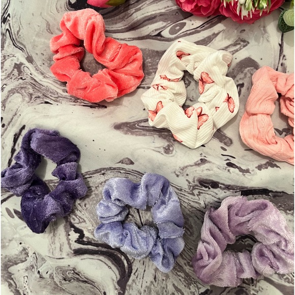 SUMMER Scrunchies very beautiful and fashionable new 6 in the packet . - Picture 3 of 4